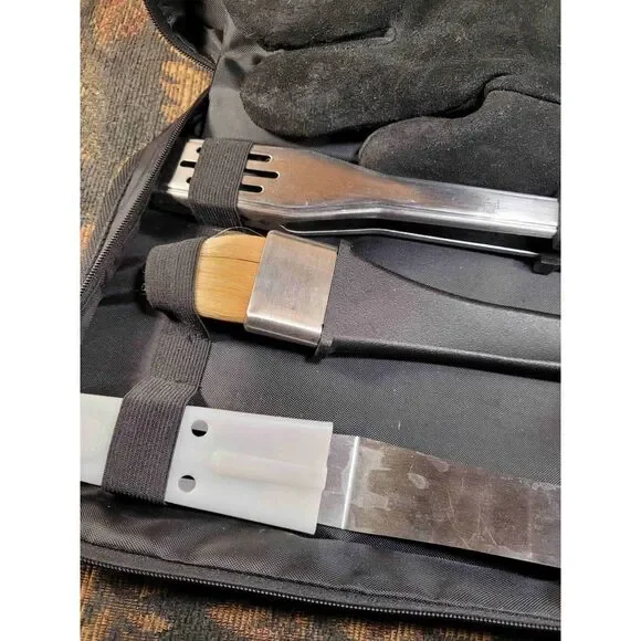 Pampered Chef BBQ Tool Set with Glove and Zippered Case